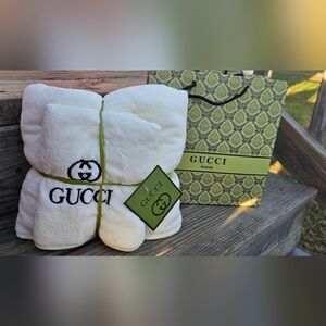 Fashion Towel Set w/Bag